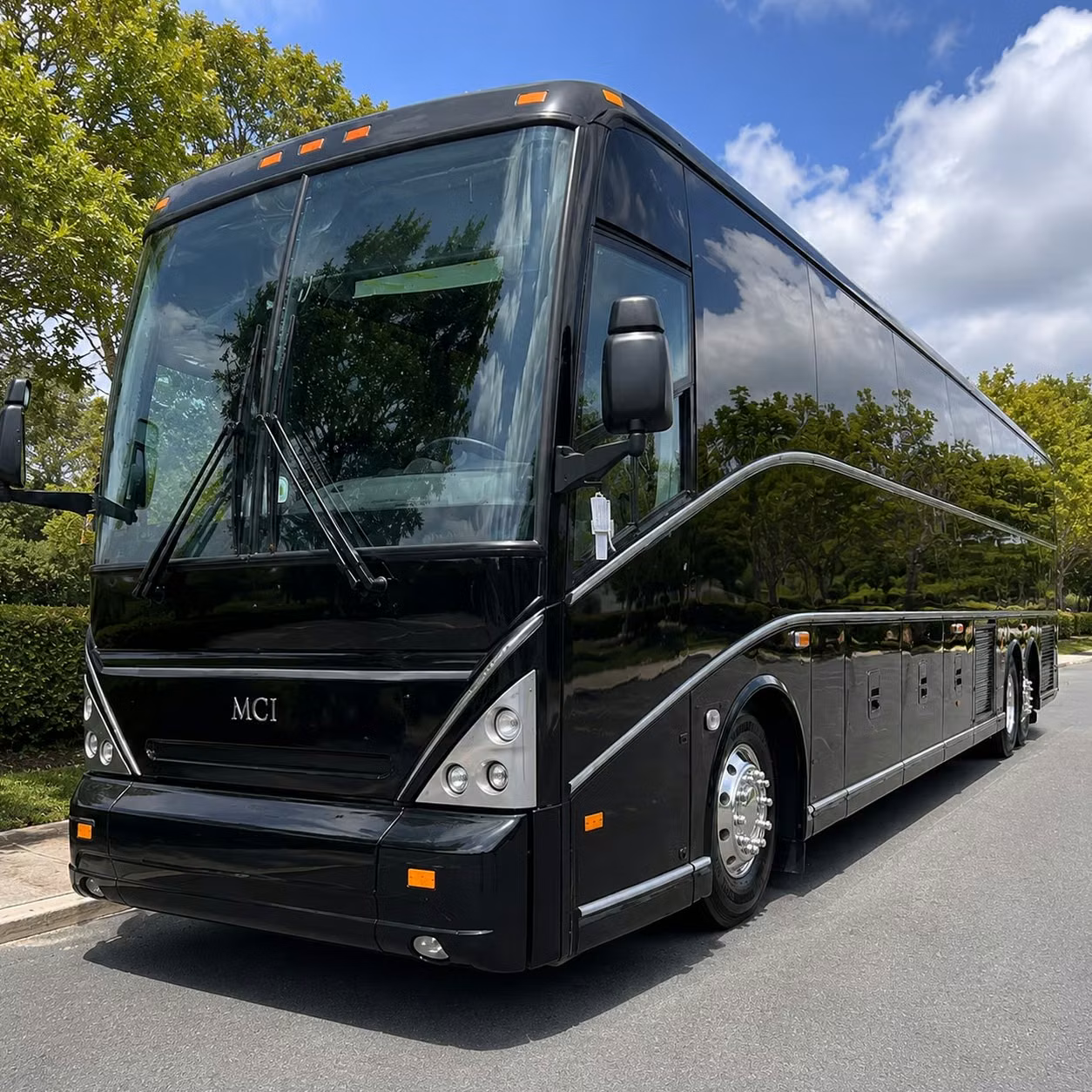 you don t have to settle for one fleet when planning north port corporate transportation